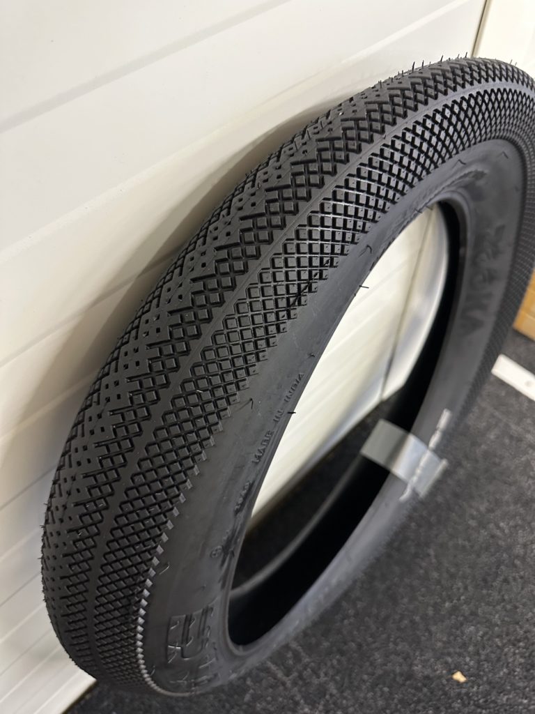 Pneu Fat 20x4.00'' ACE NERO - ZOOKA